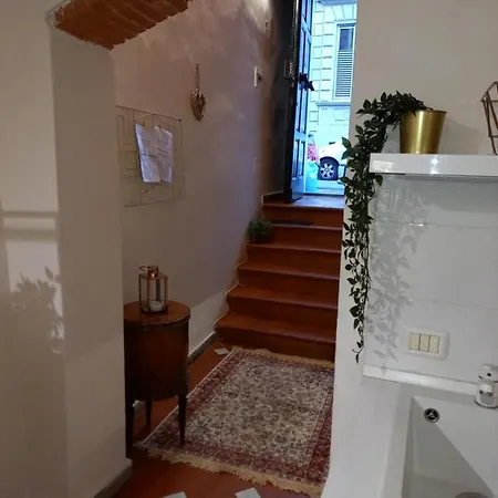 Montebello New 아파트