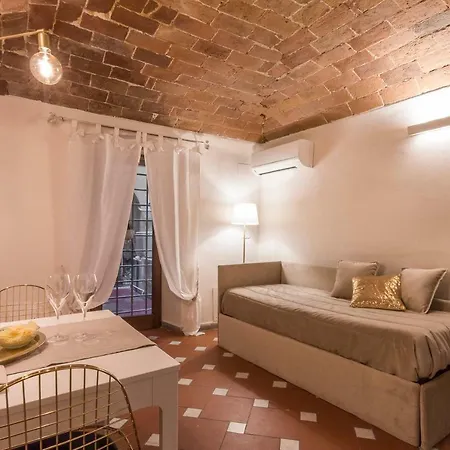 Montebello New 아파트